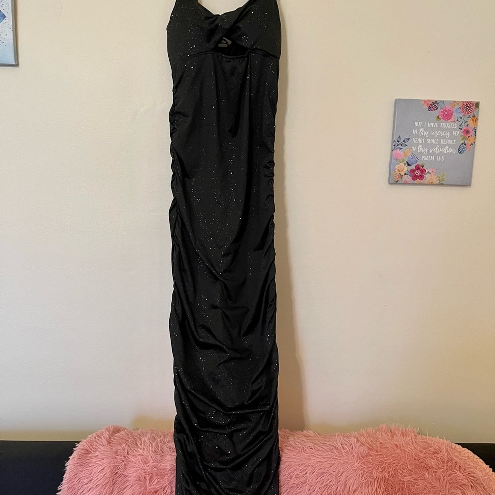 Glittery Women’s Ruched Maxi dress